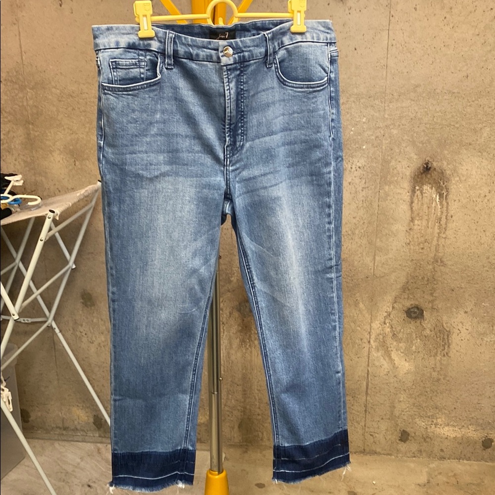 Jen 7 Ankle Straight Jean